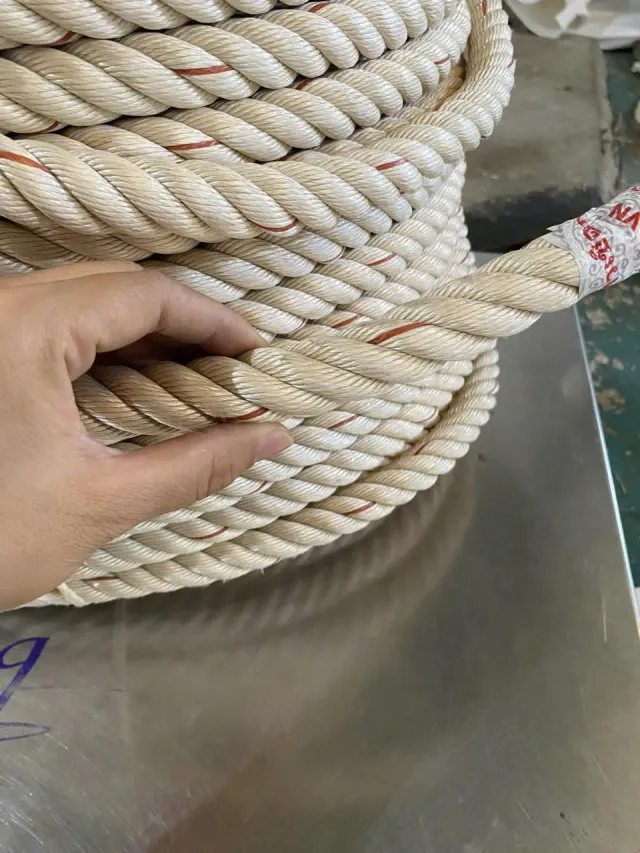 Nên Mua Dây Thừng Bản To Phi 20mm Tại Xưởng Nào Tốt ?